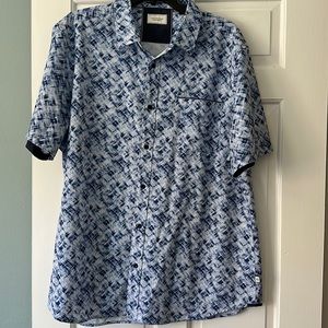 Men’s 7 Diamonds short-sleeve shirt